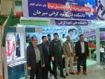 بازدید فرمانده بسیج دانشجویی از غرفه پژوهشی دانشکده