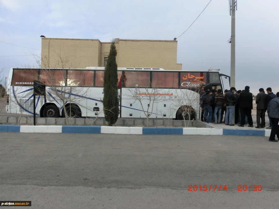 بازدید دانشجویان رشته برق از معدن مس سرچشمه