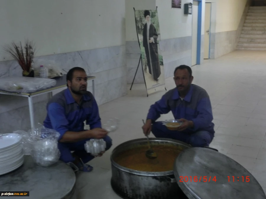 مراسم تجلیل از مقام شامخ استاد