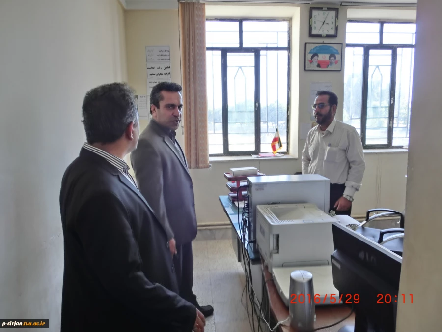 بازدید جناب آقای دکتر مهرابی ریاست محترم دانشکده فنی شهید چمران کرمان وریاست منطقه 3 کشوری  از دانشکده فنی شهید کرانی سیرجان