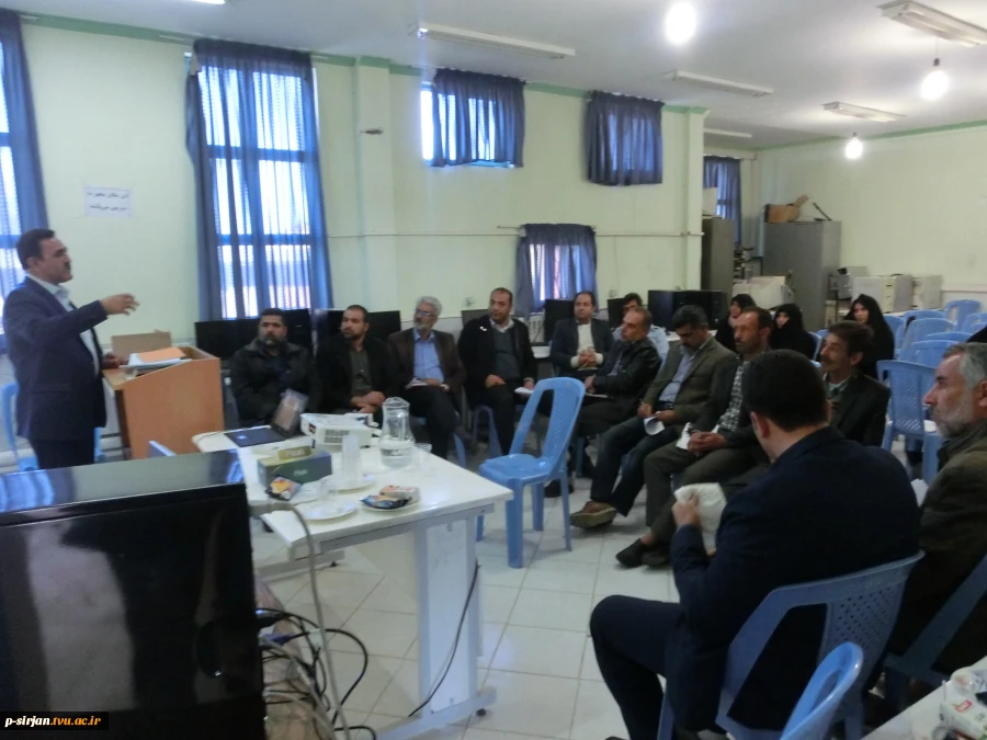 برگزاری دوره آموزش ضمن خدمت باحضورکارکنان آموزشکده فنی دخترانه کوثر