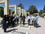 مراسم عطر افشانی و غبارروبی از گلزار شهدا به مناسبت سوم خردادماه فتح خرمشهر،روز مقاومت ، ایثار وپیروزی