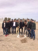 کاشت حدود 200نهال مثمر وغیر مثمر در محوطه آموزشکده