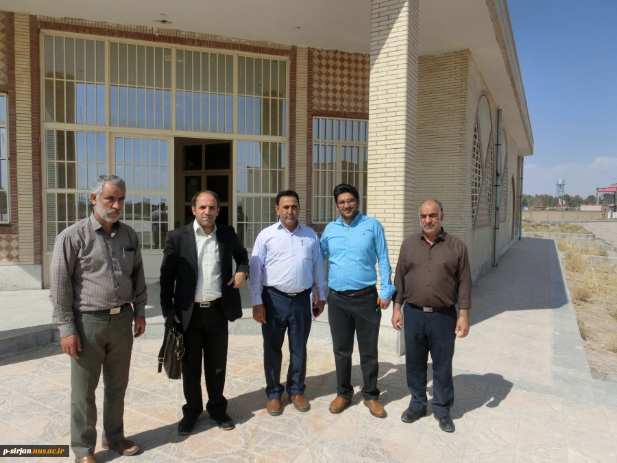 بازدید نماینده صندوق رفاه کشور از آموزشکده فنی شهید کرانی سیرجان
