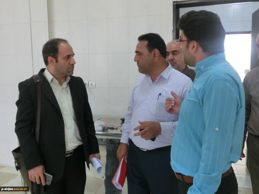 بازدید نماینده صندوق رفاه کشور از آموزشکده فنی شهید کرانی سیرجان
