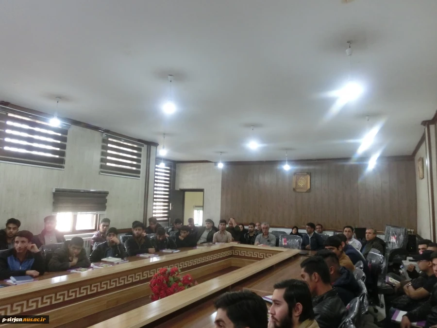کارگاه آموزشی ارتقاء فرهنگ وکاهش خطرات ترافیکی 6