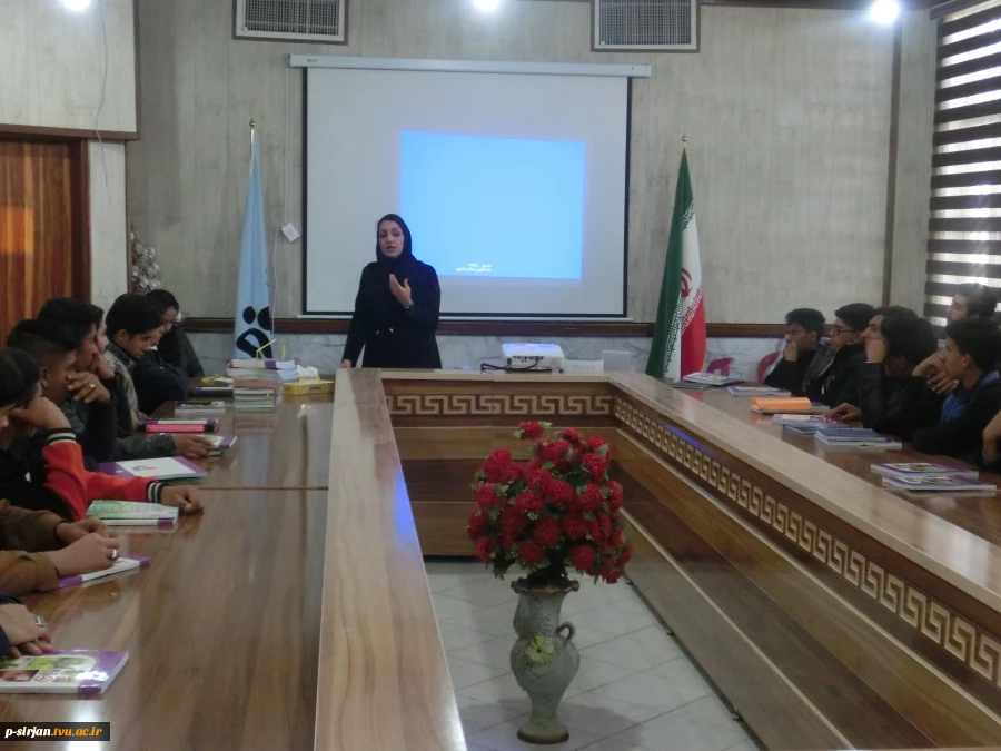 کارگاه آموزشی خودمراقبتی جوانان ، پیشگیری از سوء مصرف مواد مخدر ، مشروبات الکلی ورفتارهای پرخطر 11
