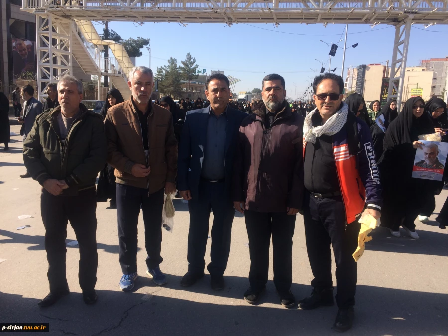 شرکت درمراسم تشییع سردار دلها حاج قاسم سلیمانی 2