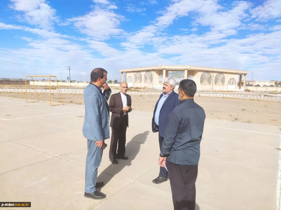 بازدید بازرسان دیوان محاسبات از آموزشکده فنی شهید کرانی سیرجان 3