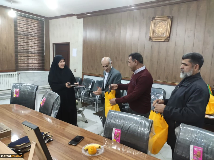 گرامیداشت روز زن ومادر در آموزشکده فنی شهید کرانی سیرجان 2