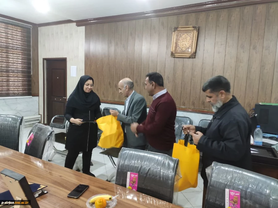 گرامیداشت روز زن ومادر در آموزشکده فنی شهید کرانی سیرجان 4